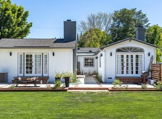 22853 Dolorosa St, Woodland Hills, CA 91367
