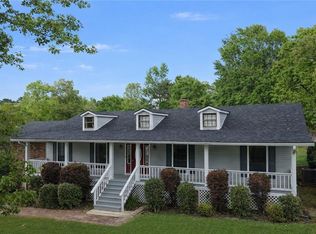 106 Woodcreek Loop, Pineville, LA 71360