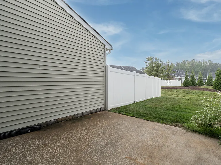 5739 Addison Gate Dr — Photo 53