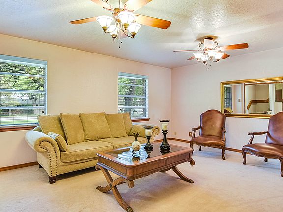 5th image of 707 Dale Dr