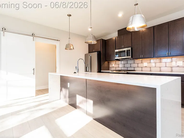 2223 Wabash St — Photo 7