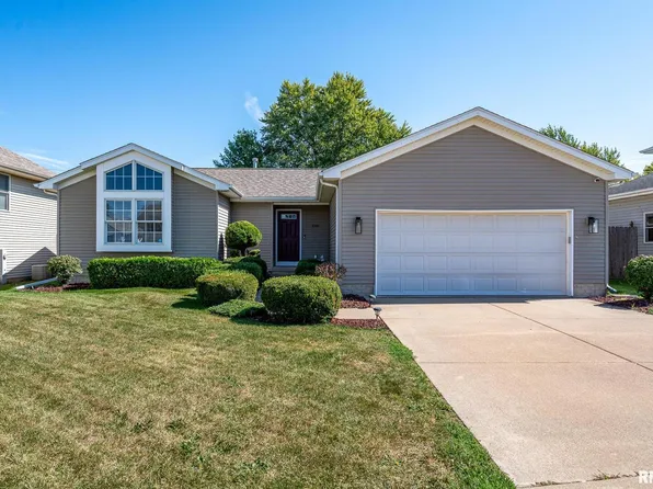 1805 13th St, Silvis, IL 61282