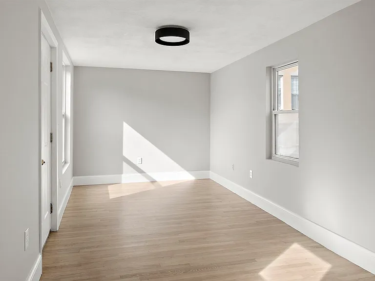 64 Trenton St #3 — Photo 16