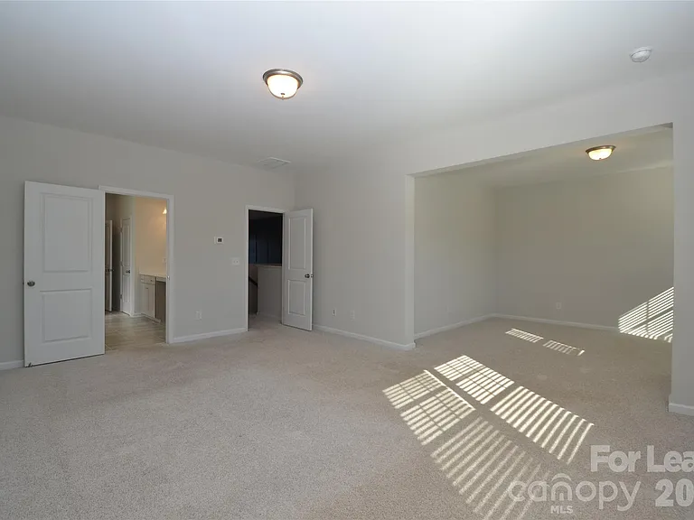 13014 Aberdeen Park Dr — Photo 22