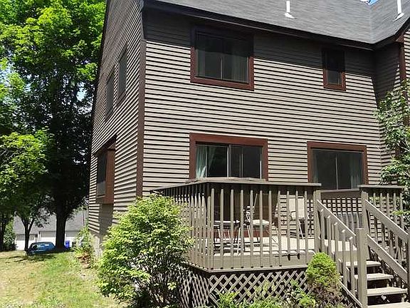 2nd image of 11 Teal Cir