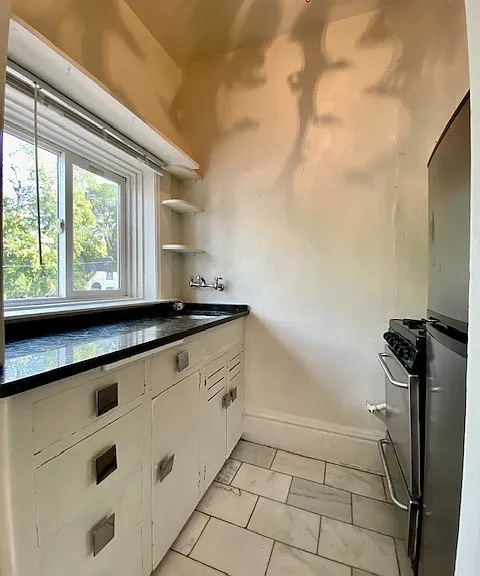 1375 Race St #6 — Photo 5