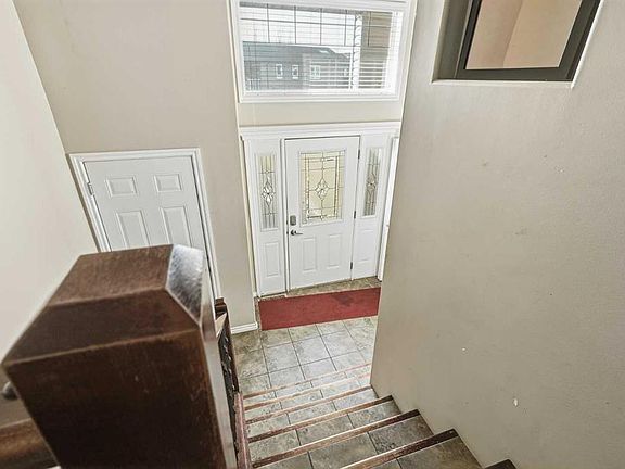 3rd image of 432 Firelight Point W