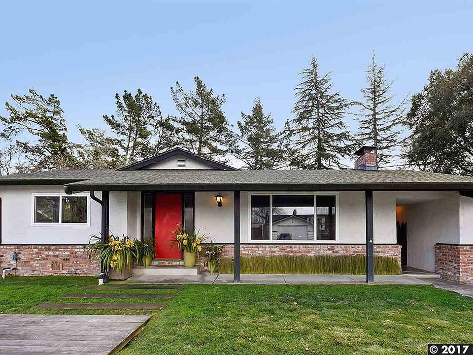 1st image of 44 Bates Blvd