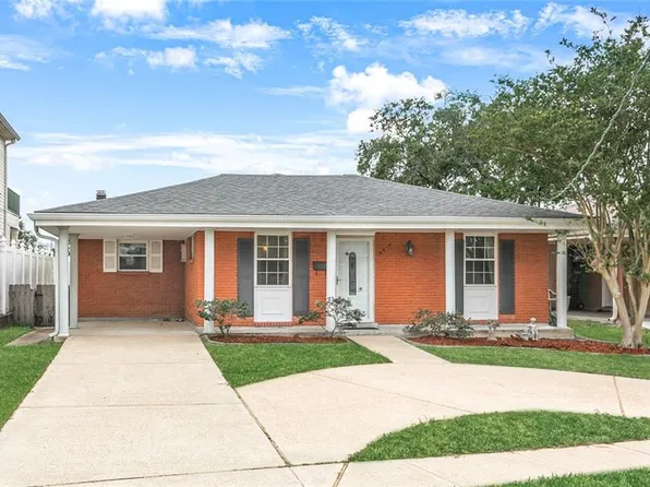 3512 Lake Villa Dr, Metairie, LA 70002
