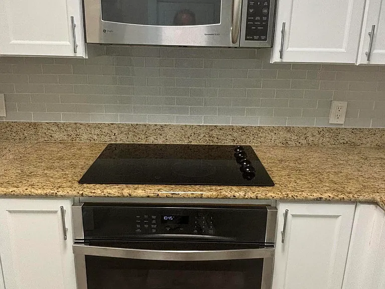 2407 Renaissance Way — Photo 10