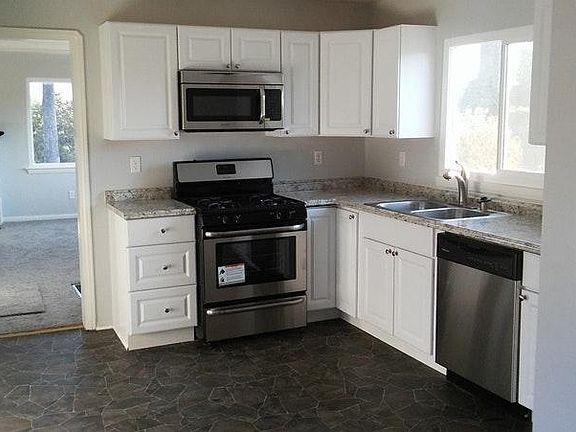 5th image of 25125 Prospect Ave