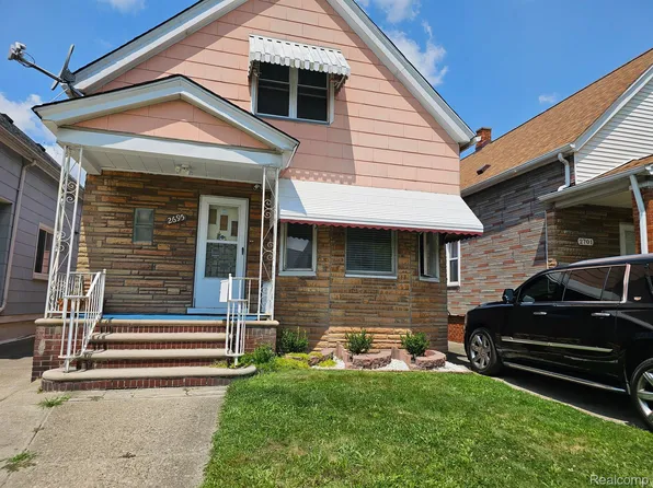 2695 Belmont St, Hamtramck, MI 48212