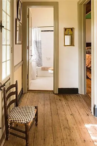 1111 Bourbon St #REAR — Photo 16