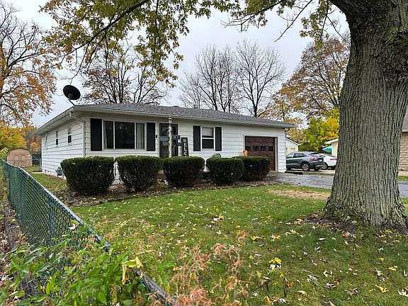 4th image of 9123 Ben Hur Ave