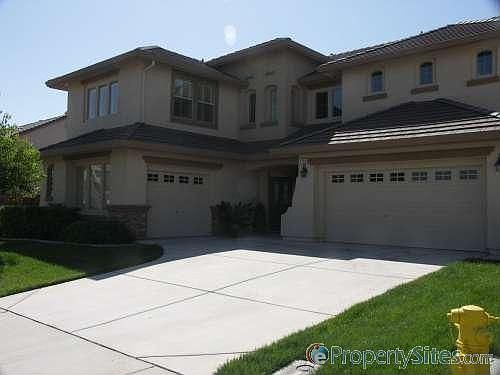 1st image of 1749 Courante Way