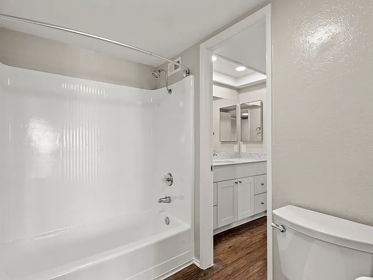 Bathroom with Tub