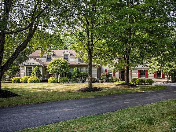 2nd image of 7859 Cahill Rd