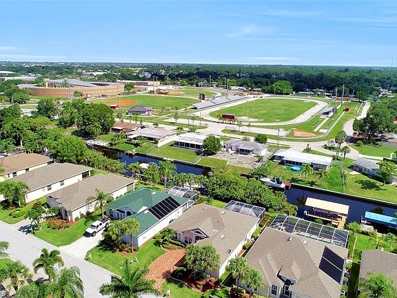 5th image of 9340 Palm Island Cir