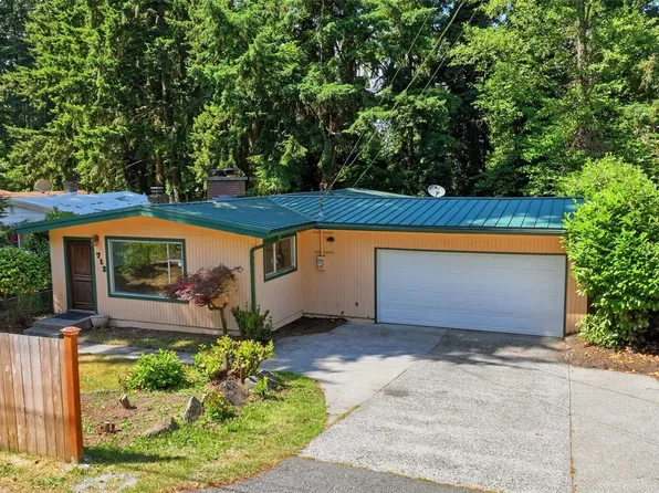 712 NE 198th Street, Shoreline, WA 98155