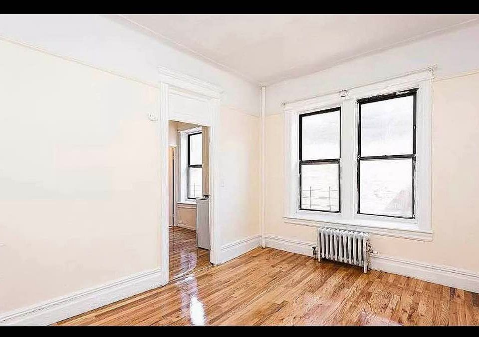 1st image of 110 Empire Blvd APT 7