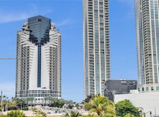 201 180th Dr APT 213, Sunny Isles Beach, FL 33160