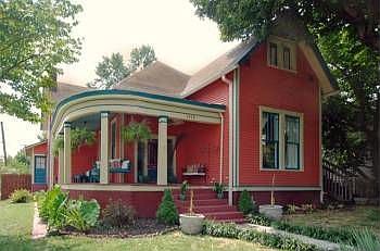 2nd image of 1914 Boscobel St