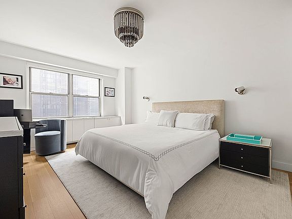 5th image of 136 E 56th St #4EF