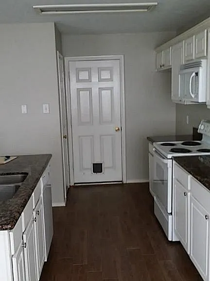 46 Wineberry Pl — Photo 3