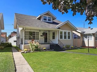 1928 Grand Ave, Racine, WI 53403