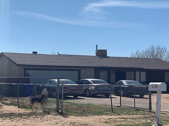 5th image of 21205 Wisteria St