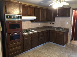 3053 S Broad St APT 2F, Chicago, IL