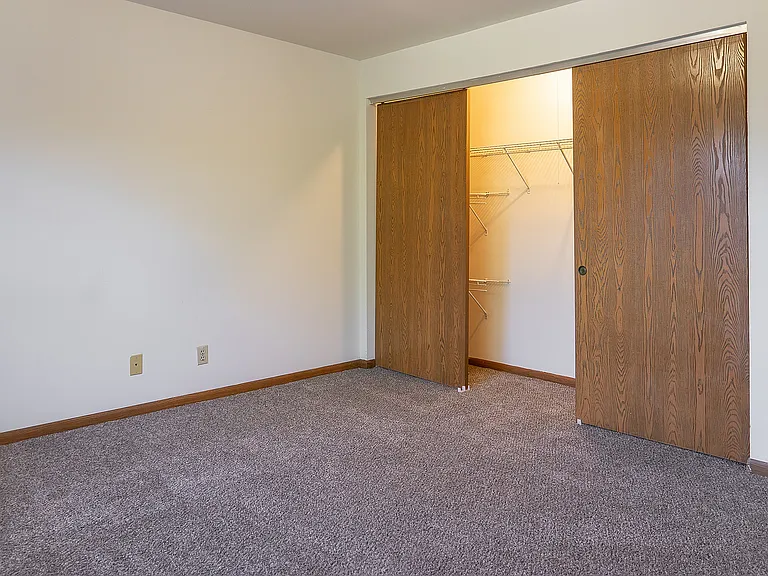 Elston - Bedroom