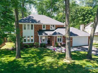 4413 Todd Dr, Sylvania, OH 43560