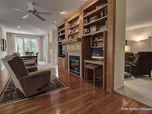 5th image of 58 Taylor Dr