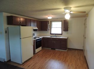 717 Harmony Baptist Rd APT 2, New Castle, PA 16101