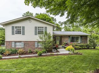 1809 Plumb Branch Rd, Knoxville, TN 37932