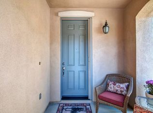 3971 Lake Circle Dr, Fallbrook, CA 92028