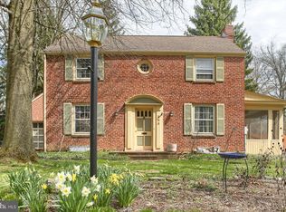 205 Valley Rd, Harrisburg, PA 17104