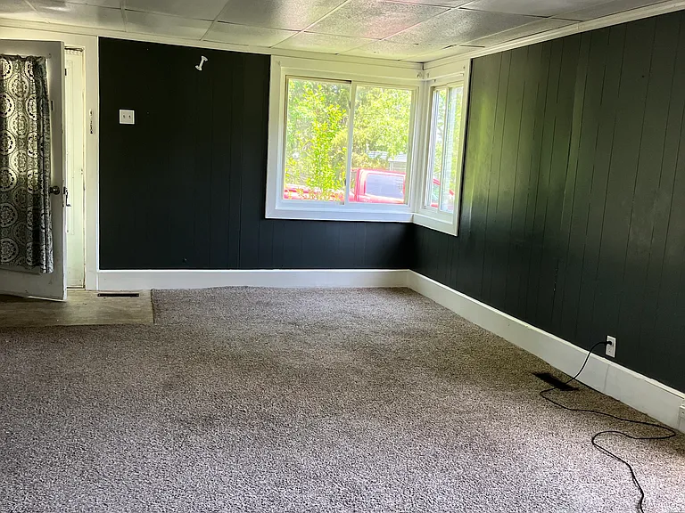 1015 W Elm St — Photo 11