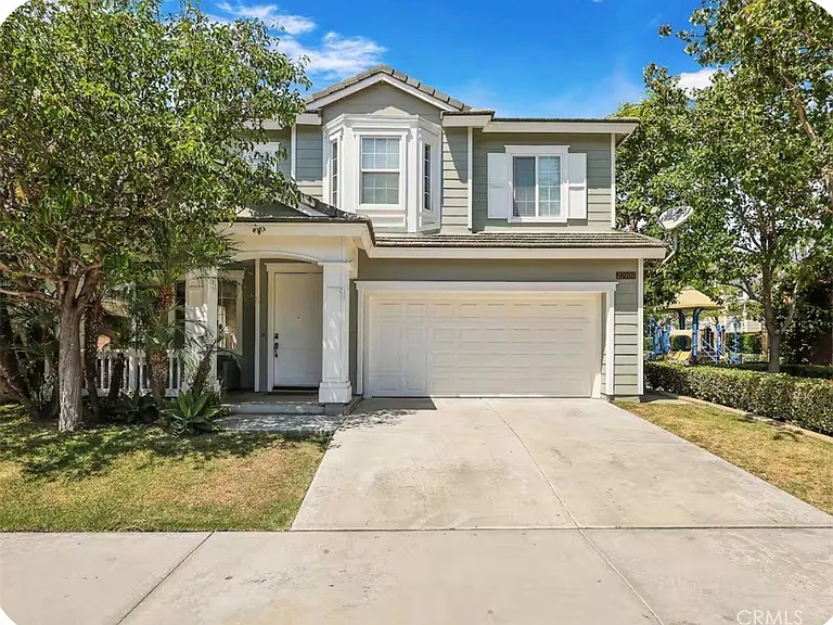 20909 Monarch Ln — Photo 1