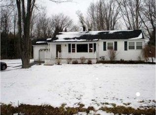 6065 Tonawanda Creek Rd, Lockport, NY 14094