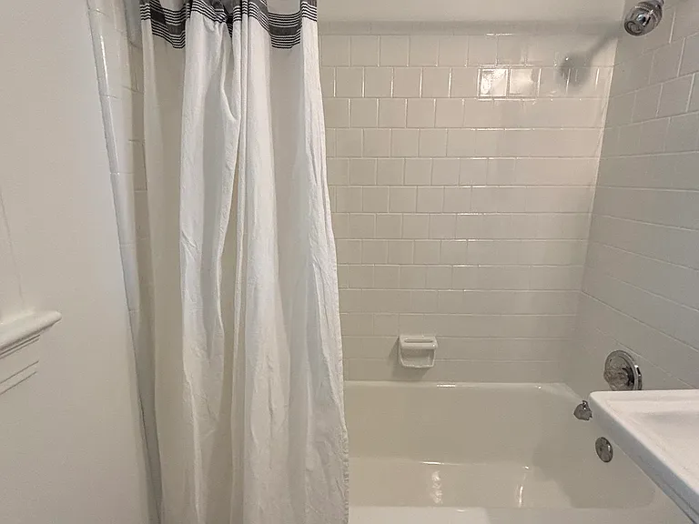 14 Bay Dr NE — Photo 41