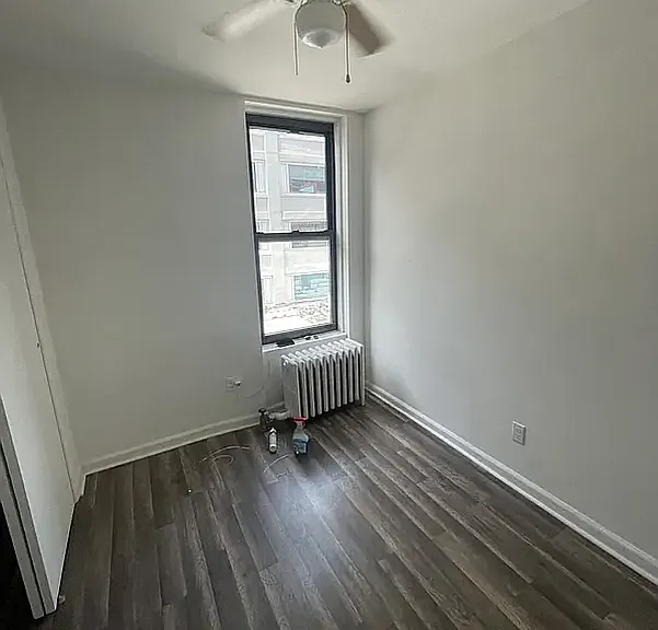 725 11th Ave #5C — Photo 5