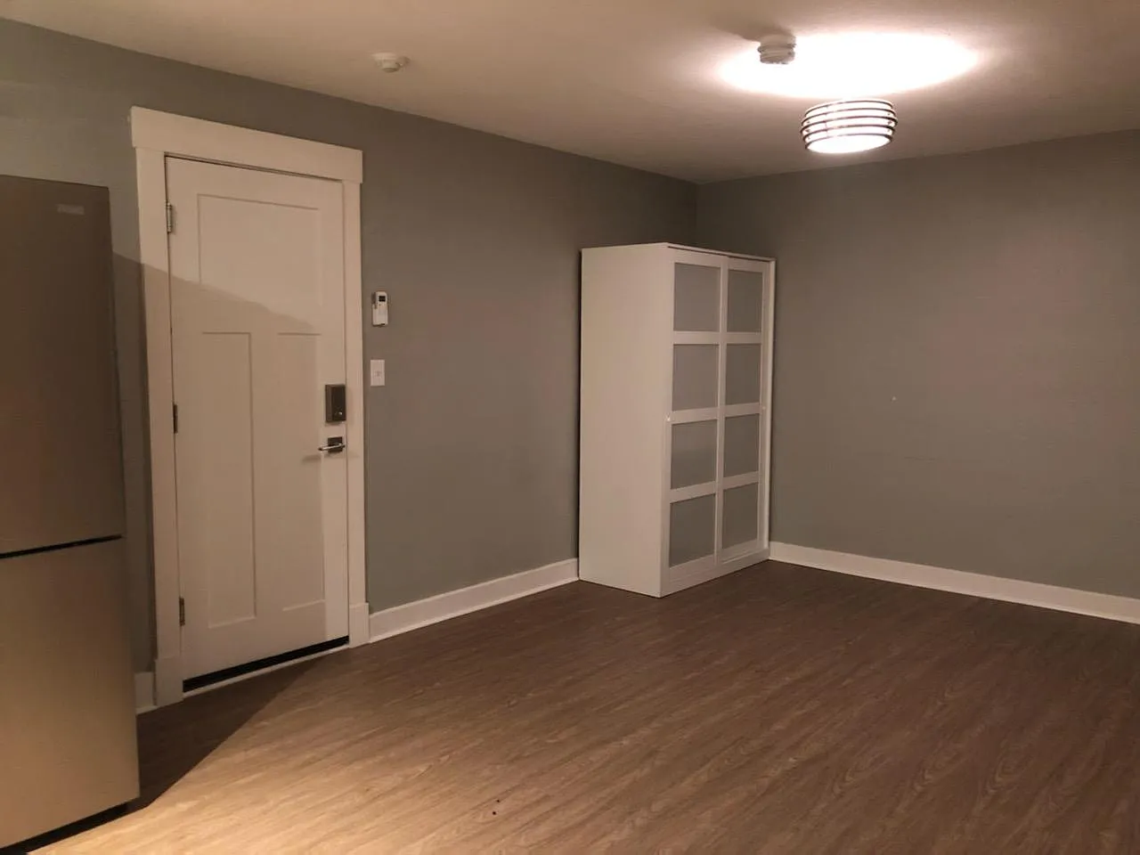 Studio, 339 sqft, $900 — Photo 3
