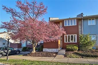 1st image of 333 Carver Dr