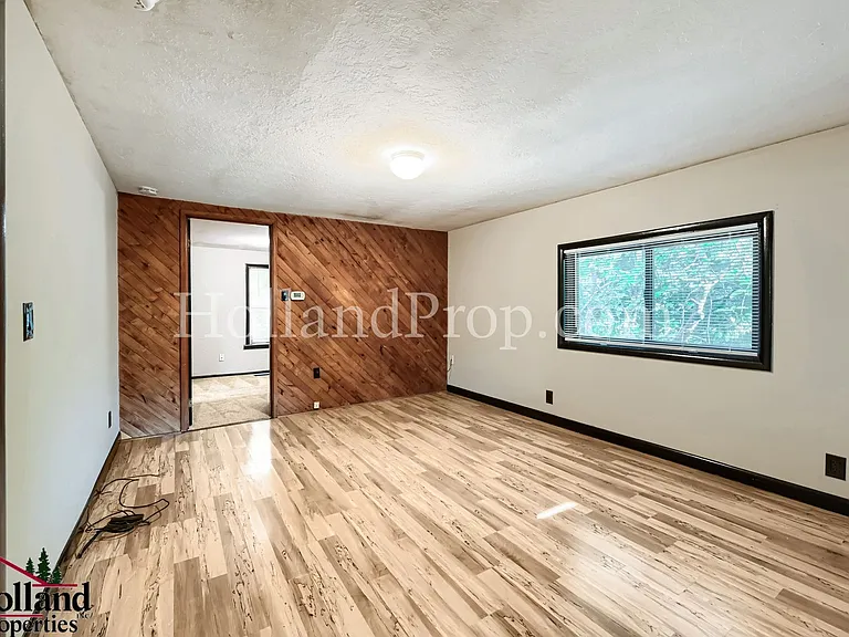 9601 SW 42nd Ave — Photo 9
