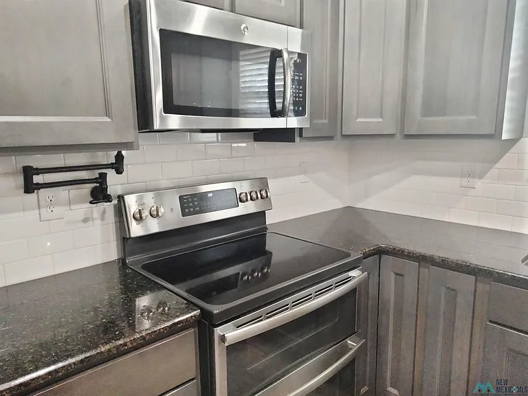 2115 Roadrunner Dr — Photo 15