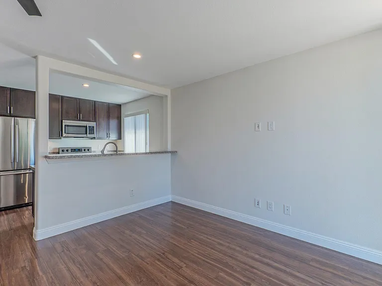 4421 N 26th St #1 — Photo 8