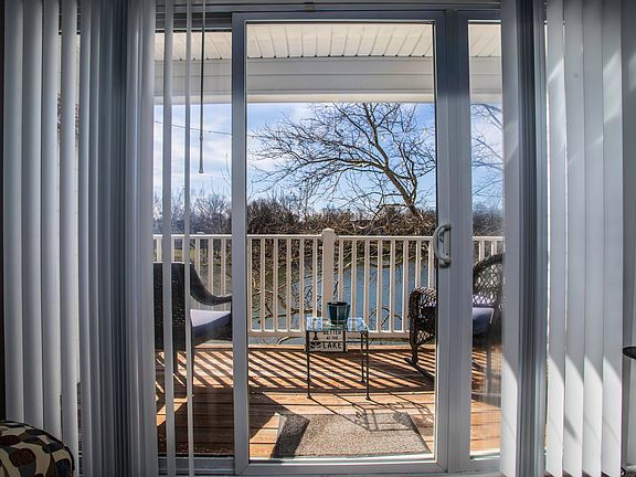 2414 Lake Park 12