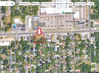 9999 W Cooley Lake Rd, West Bloomfield, MI 48324